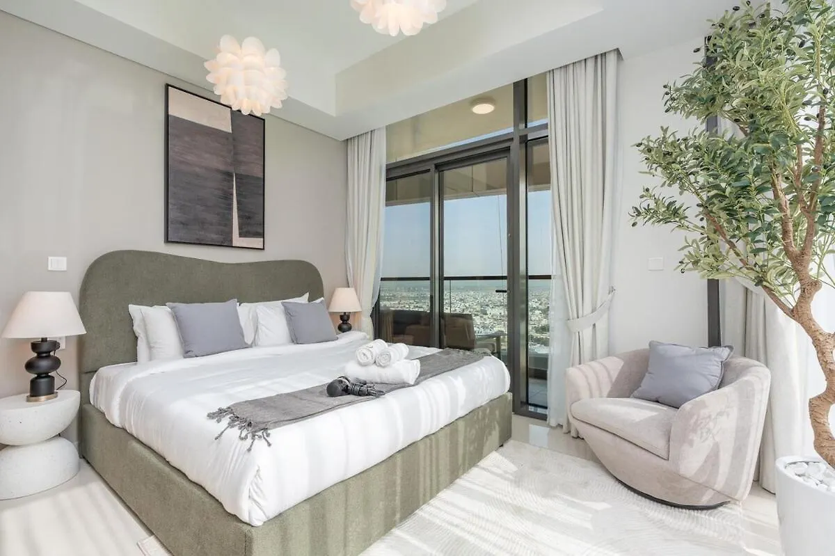 Iconic 2Br Stay In Business Bay'S Best Dubai Apartment